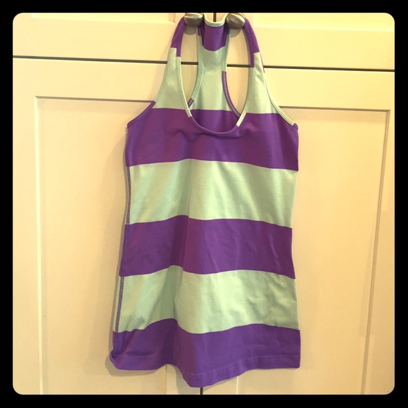 Racer back Lululemon athletic top. Size 6