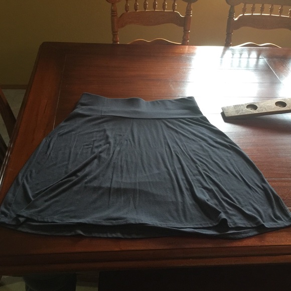 Old Navy Dresses & Skirts - Grey Old Navy Skirt