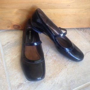 Mary Jane Black Patent shoes