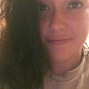 Meet your Posher, Gabrielle