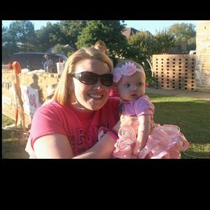 Meet your Posher, Jennifer