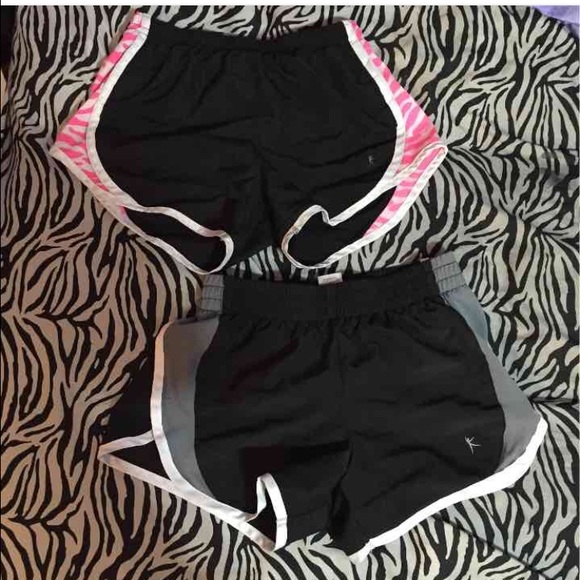 2 pairs of shorts
