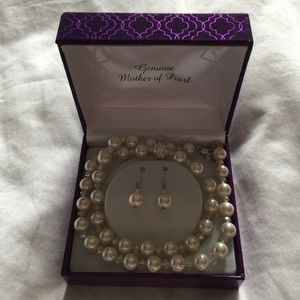 Pearl Necklace & Earrings