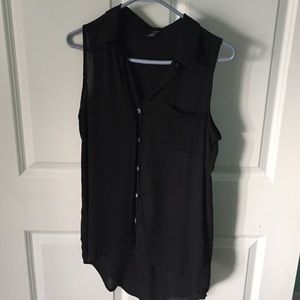 Black button down collared sleeveless shirt