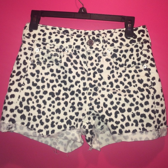 American Eagle High Wasted Shorts