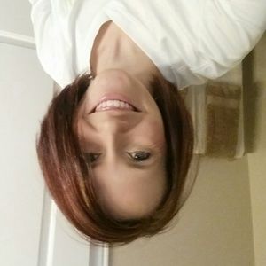 Meet your Posher, Whitney