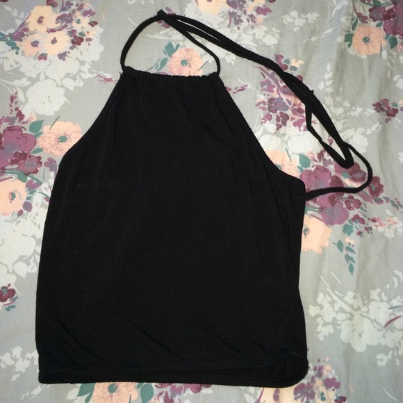 Black Brandy Melville halter , new without tags