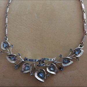 Vintage aquamarine necklace leave motif