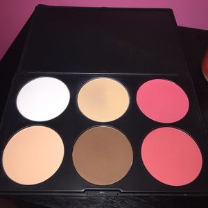 bhcosmetics Contour & Blush Palette