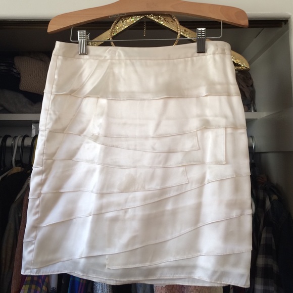 Ann Taylor 100% Silk Cream Layered Skirt
