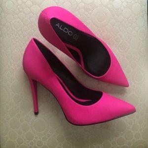 Aldo hot pink high heels
