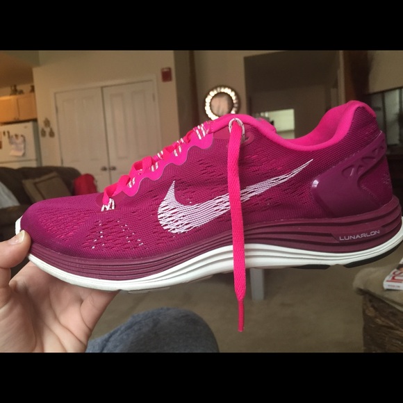 Running shoes