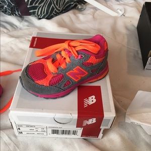 Infant Nike 990 size 4c