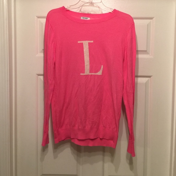 Monogram L Sweater! 💗