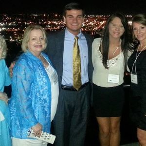 Meet your Posher, Rona