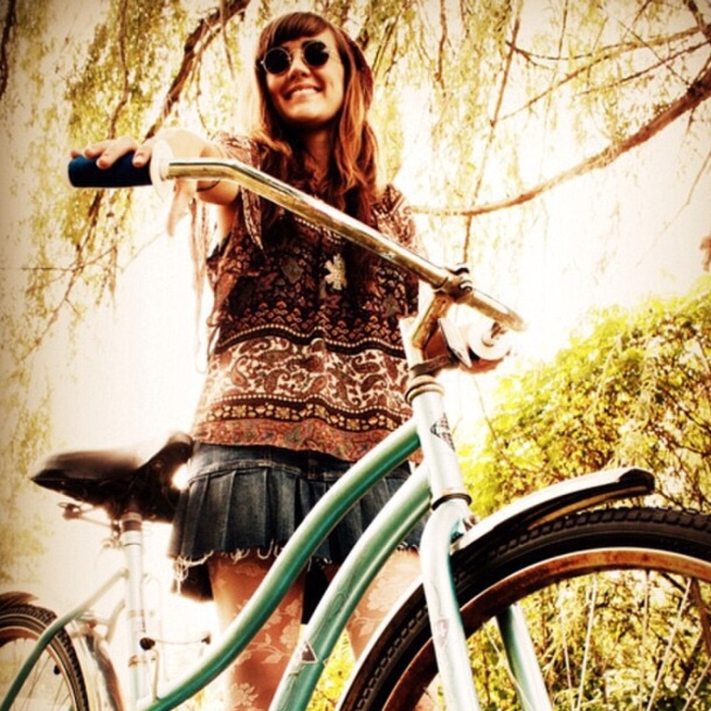 Meet your Posher, Casey