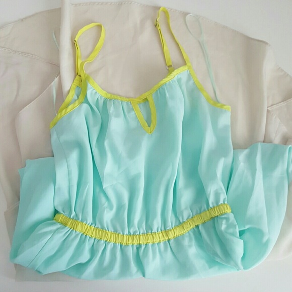 Willow & Clay High Low Dress - Picture 4 of 4