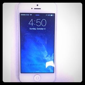 iPhone 5 Silver 32gb Unlocked
