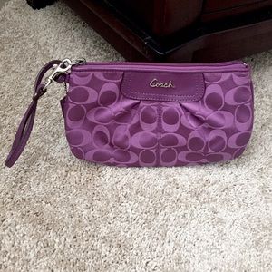 AUTHENTIC COACH Purple Signature Wristlet