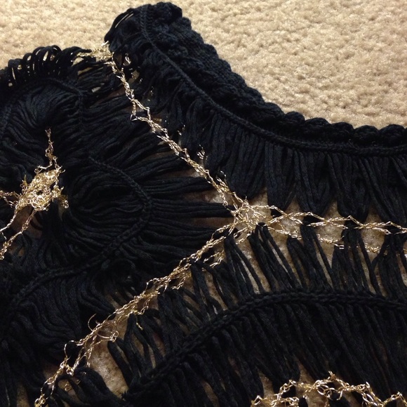 💎Black&gold crochet top💎 - Picture 2 of 4