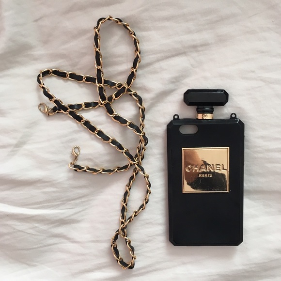 reserved for bundle ❌❌❌ Black iPhone 5 case - Picture 1 of 3