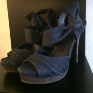 Jessica - Jean Heels