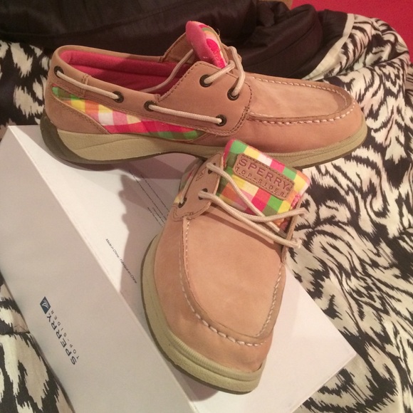 really cute Sperry's