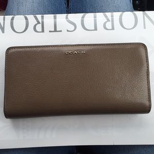 Coach Skinny Wallet - Leather