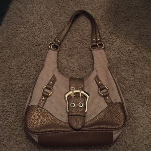 Tan/gold Guess purse