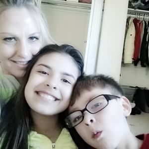 Meet your Posher, Casey