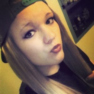 Meet your Posher, Brittany