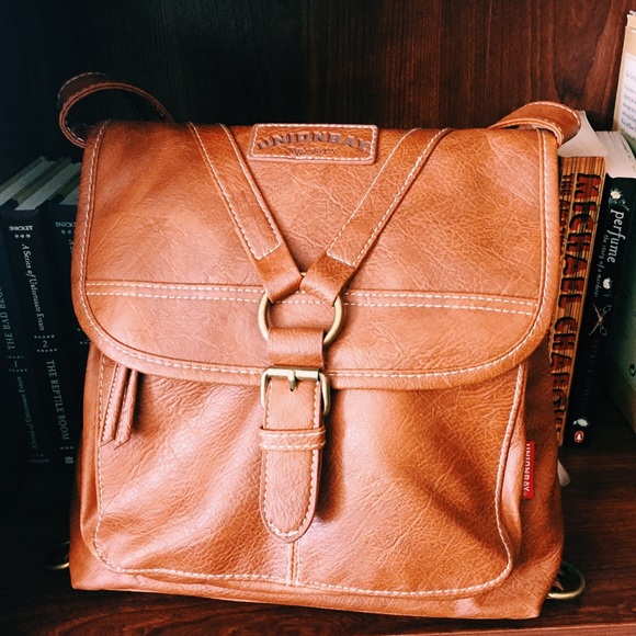 Brand New Camel Leather Unionbay Convertible Bag