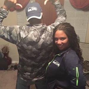 Meet your Posher, Indi