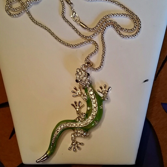 Jewelry - Picture 2 of 2