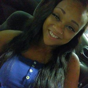 Meet your Posher, Ronica