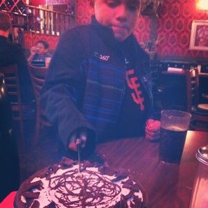 Meet your Posher, Cecilia