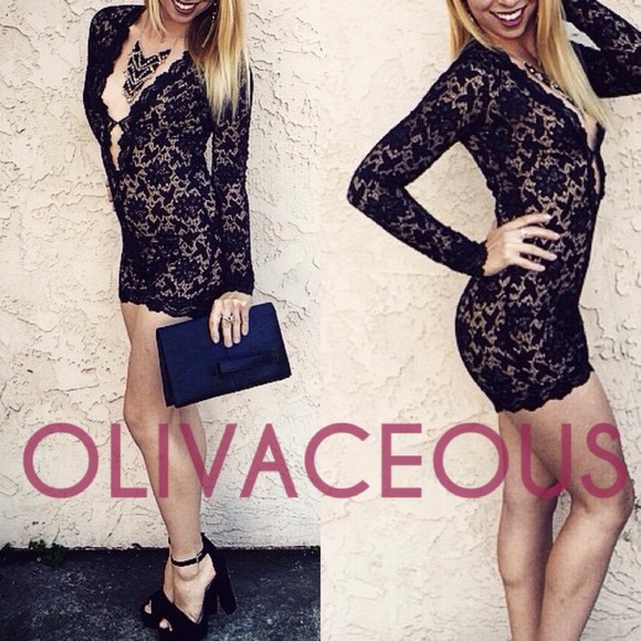 🔥LACE LINED SHOWSTOPPER ROMPER🔥NWT🔥