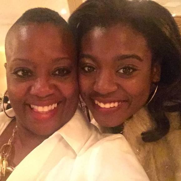 Meet your Posher, K renee - Picture 1 of 1