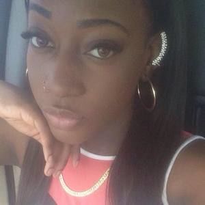 Meet your Posher, Precious