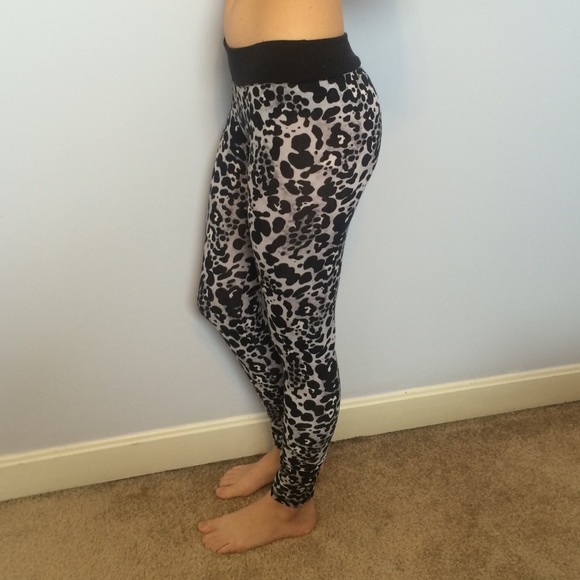 Cheetah leggings