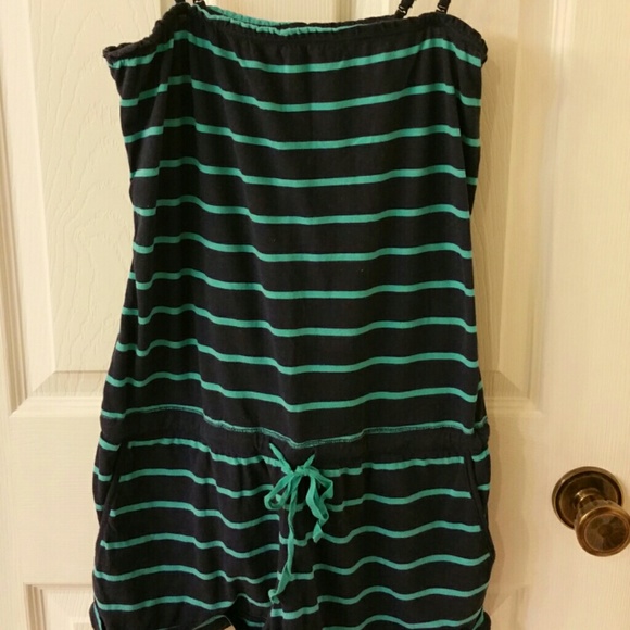 Aeropostale romper