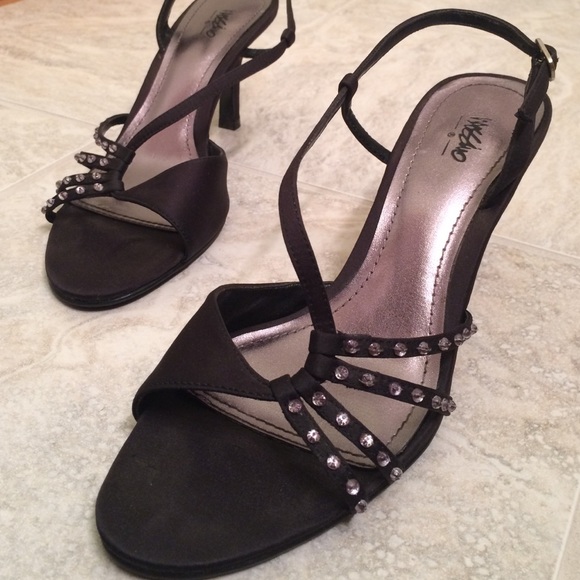 Black strappy high heels with crystal accents - Picture 2 of 4