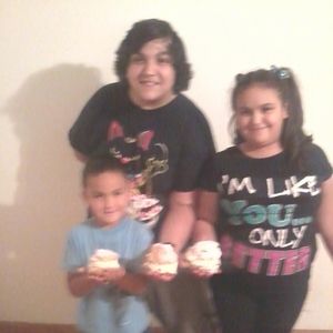 Meet your Posher, Andrea