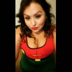 Meet your Posher, Anabel