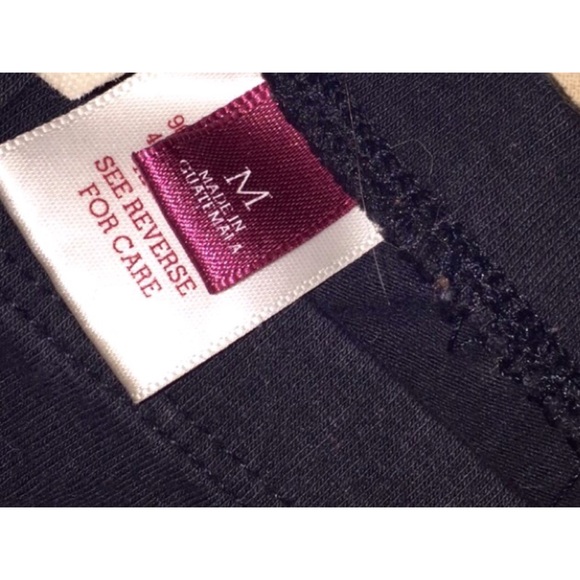 🚫SOLD🚫 Black cropped leggings - Picture 2 of 2