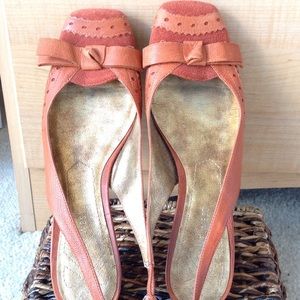 Suede/leather kitten heels