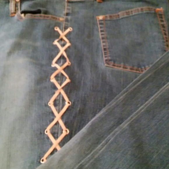 Jeans - Picture 2 of 2