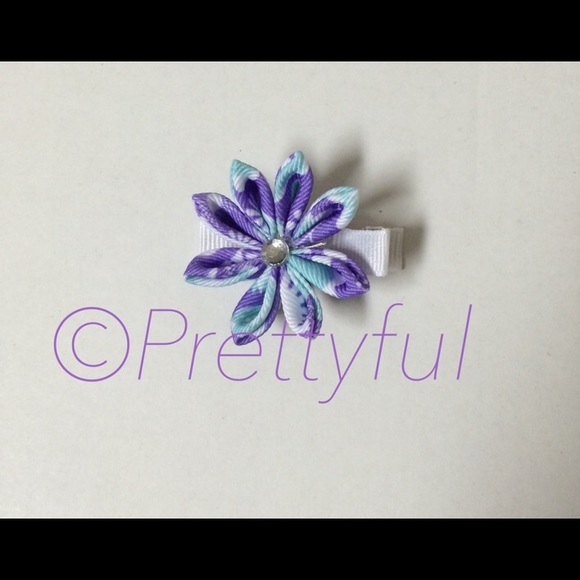 Hair clips