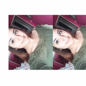 Meet your Posher, Andrea