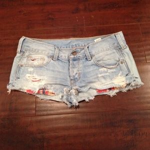 Hollister short